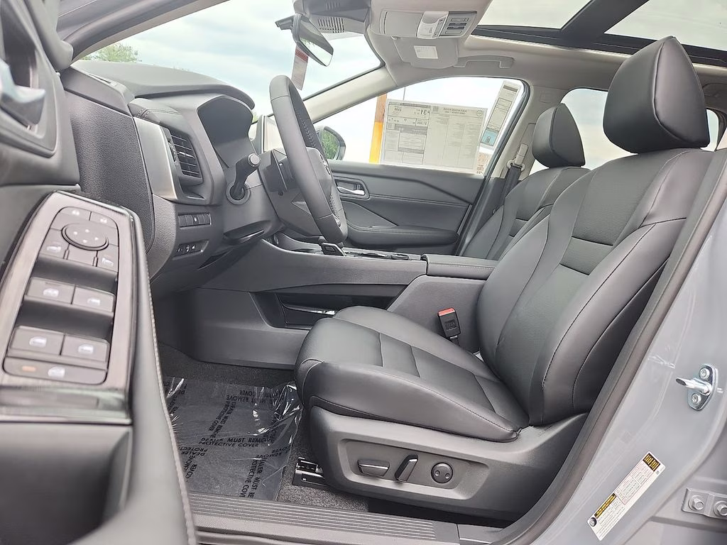 2026 Boulder Gray Pearl Nissan Rogue Dark Armor AWD SUV
