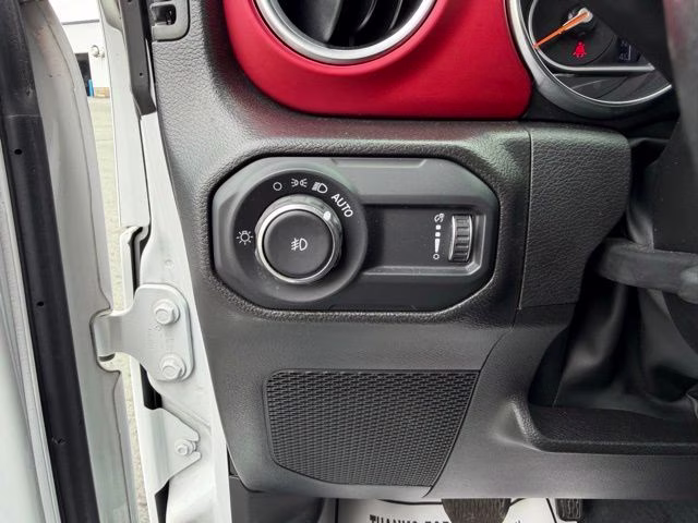 2023 Bright White Clearcoat Jeep Wrangler Rubicon 4X4 SUV