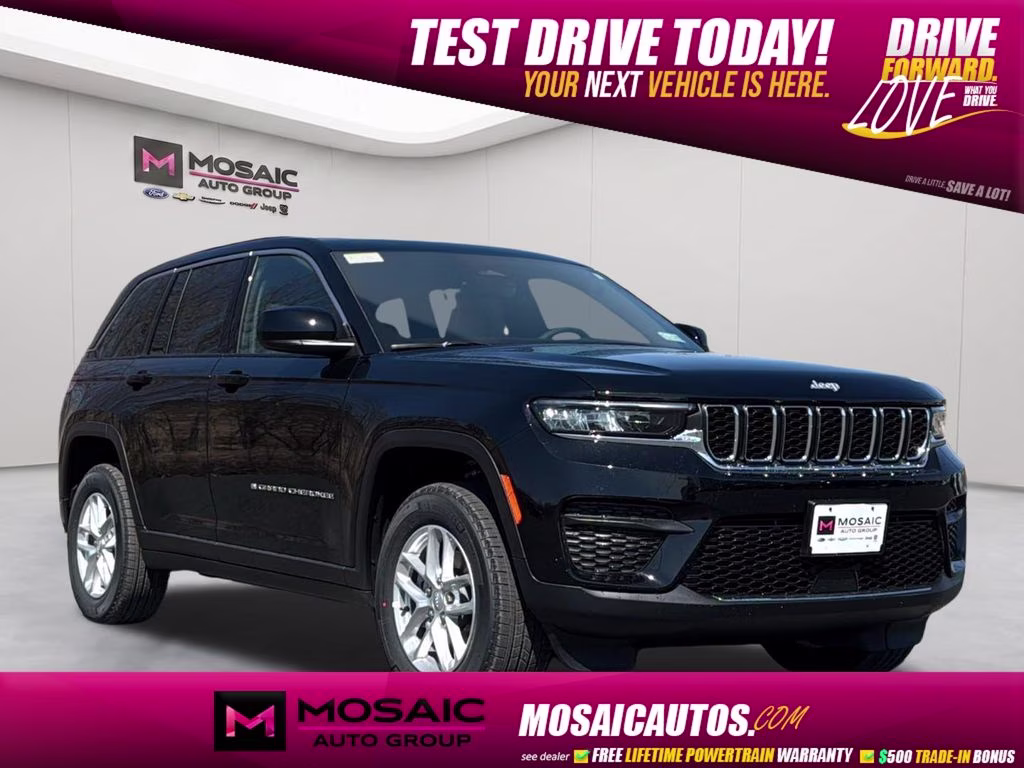2026 Diamond Black Crystal Pearlcoat Jeep Grand Cherokee Laredo X 4X4 SUV