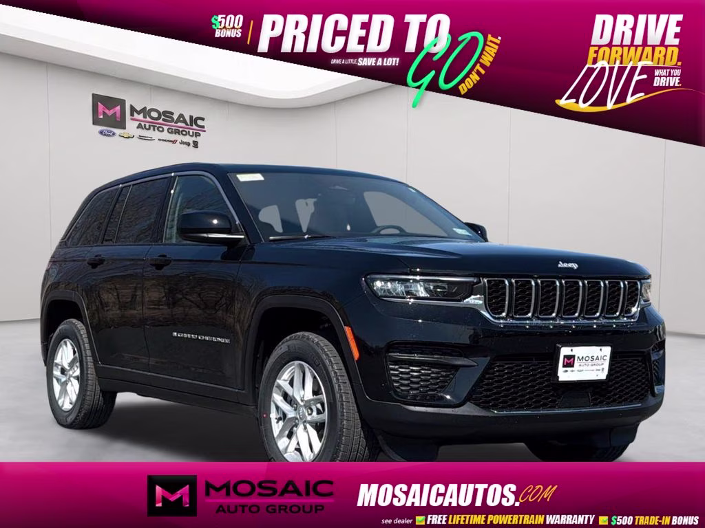 2026 Diamond Black Crystal Pearlcoat Jeep Grand Cherokee Laredo X 4X4 SUV