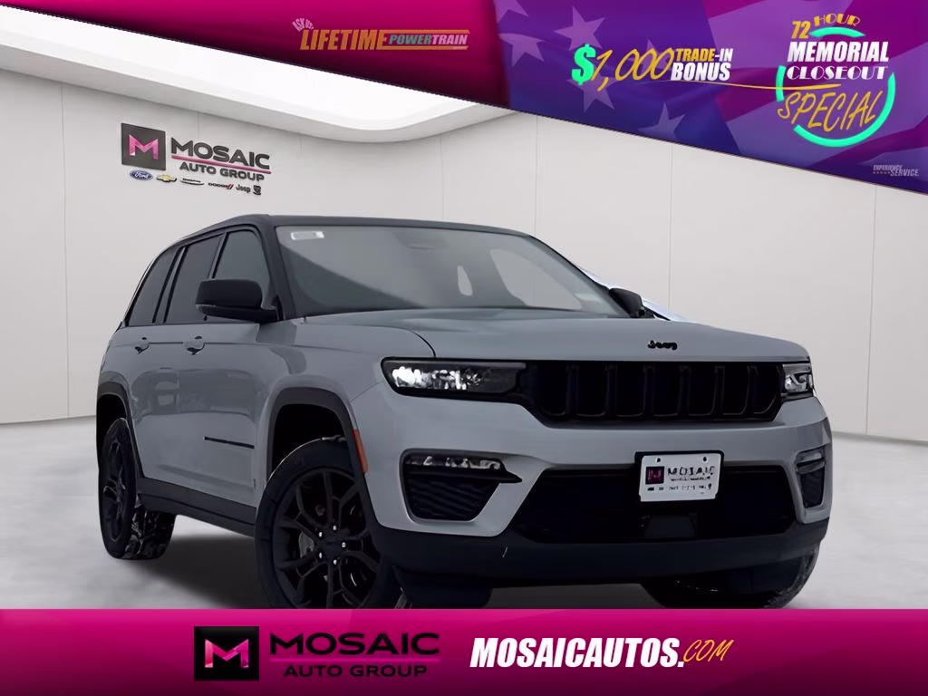 2025 Silver Zynith Jeep Grand Cherokee Limited Blackout Model 4X4 SUV