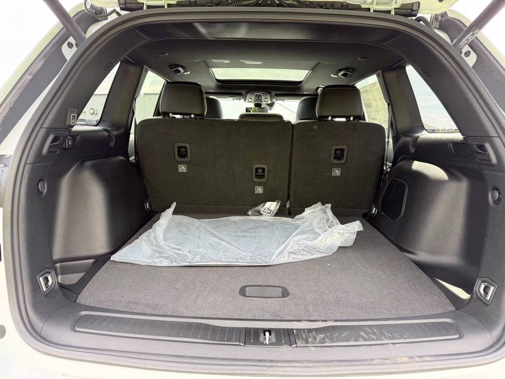 2026 Bright White Clearcoat Jeep Grand Cherokee 4X4 SUV