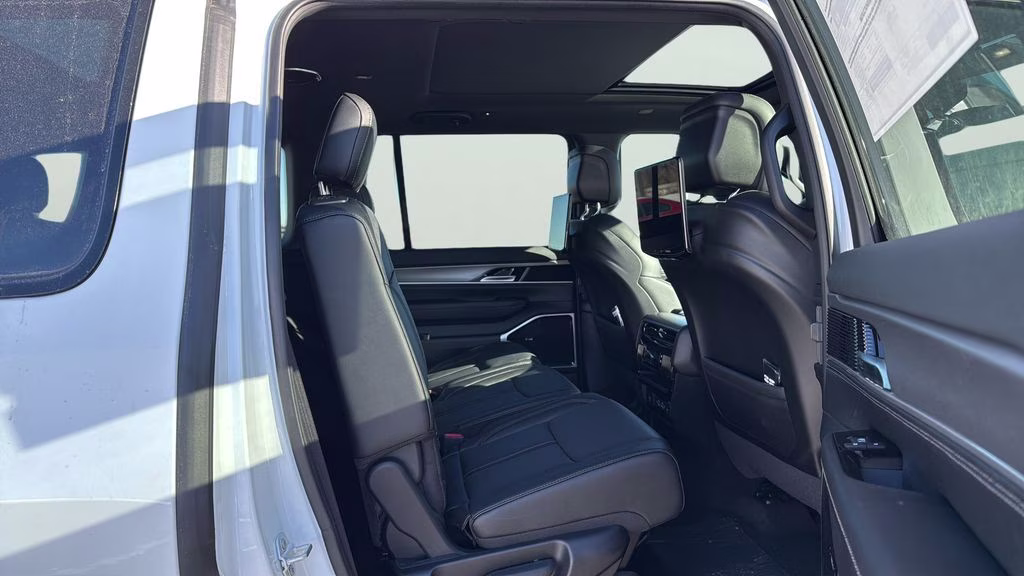 2026 Bright White Clearcoat Jeep Grand Wagoneer Limited Altitude 4X4 SUV
