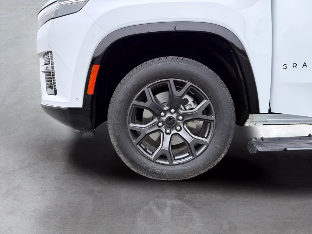 2026 Bright White Clearcoat Jeep Grand Wagoneer Limited 4X4 SUV