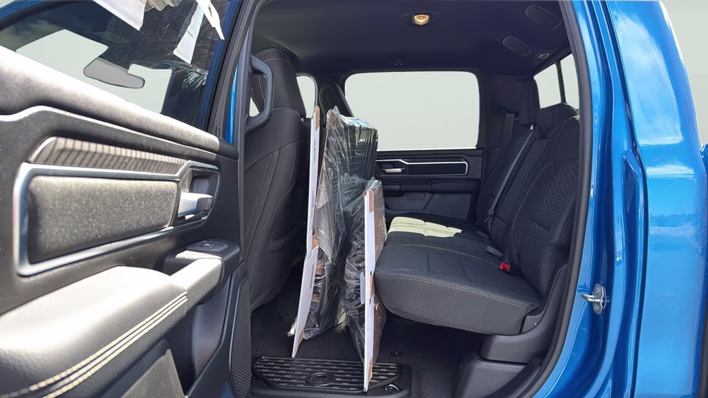 2026 Hydro Blue Pearlcoat Ram 1500 Big Horn/Lone Star 4X4 Truck