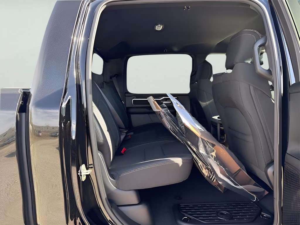 2026 Diamond Black Crystal Pearlcoat Ram 1500 Big Horn Big Horn Package 4X4 Truck