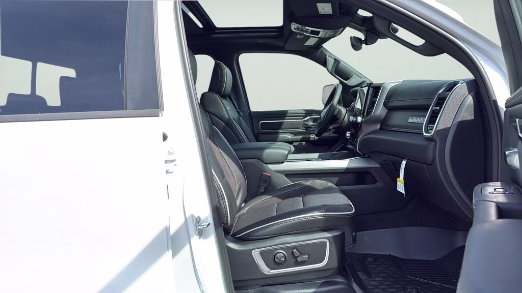 2026 Ivory White Tri-Coat Pearlcoat Ram 1500 Laramie 4X4 Truck