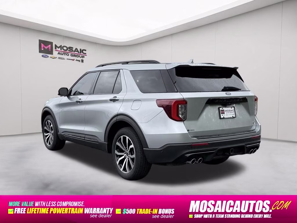 2020 Silver Metallic Ford Explorer ST 4X4 SUV