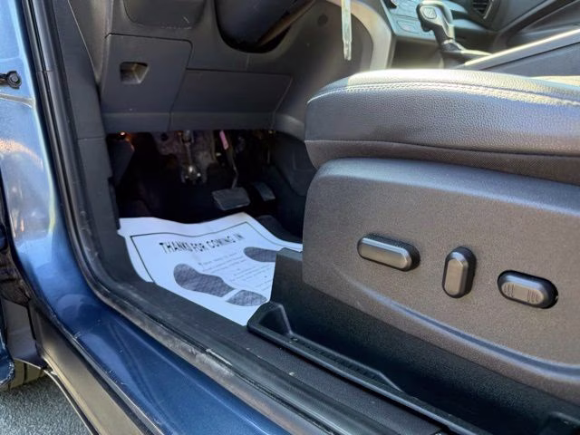 2018 Blue Metallic Ford Escape SEL 4X4 SUV