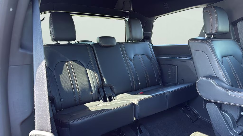 2024 Black Ford Expedition Platinum 4X4 SUV