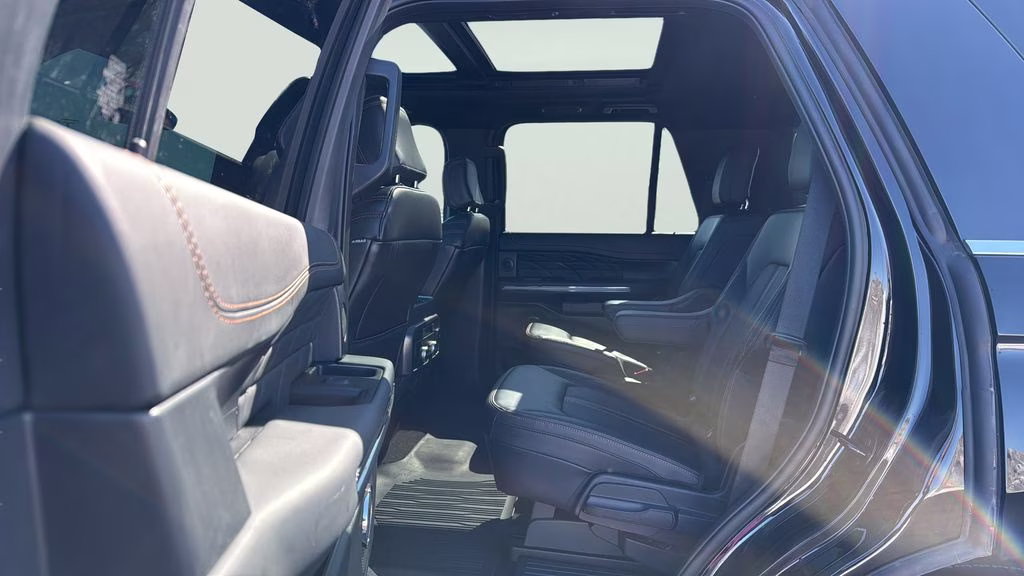 2024 Black Ford Expedition Platinum 4X4 SUV