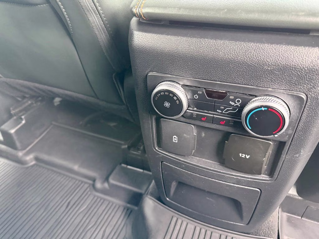 2022 Gray Metallic Ford Explorer Timberline 4X4 SUV