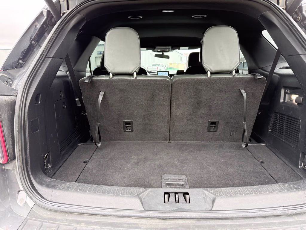 2022 Gray Metallic Ford Explorer Timberline 4X4 SUV