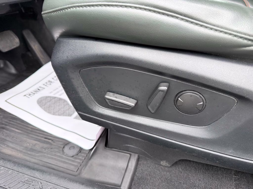 2022 Gray Metallic Ford Explorer Timberline 4X4 SUV