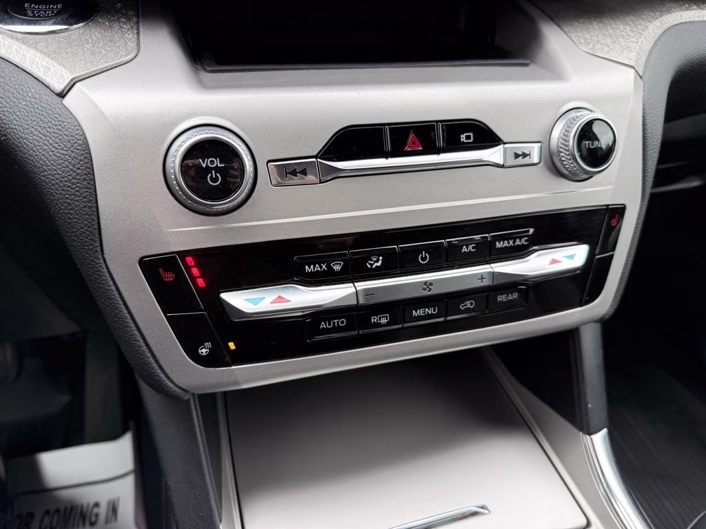2022 Gray Metallic Ford Explorer Timberline 4X4 SUV