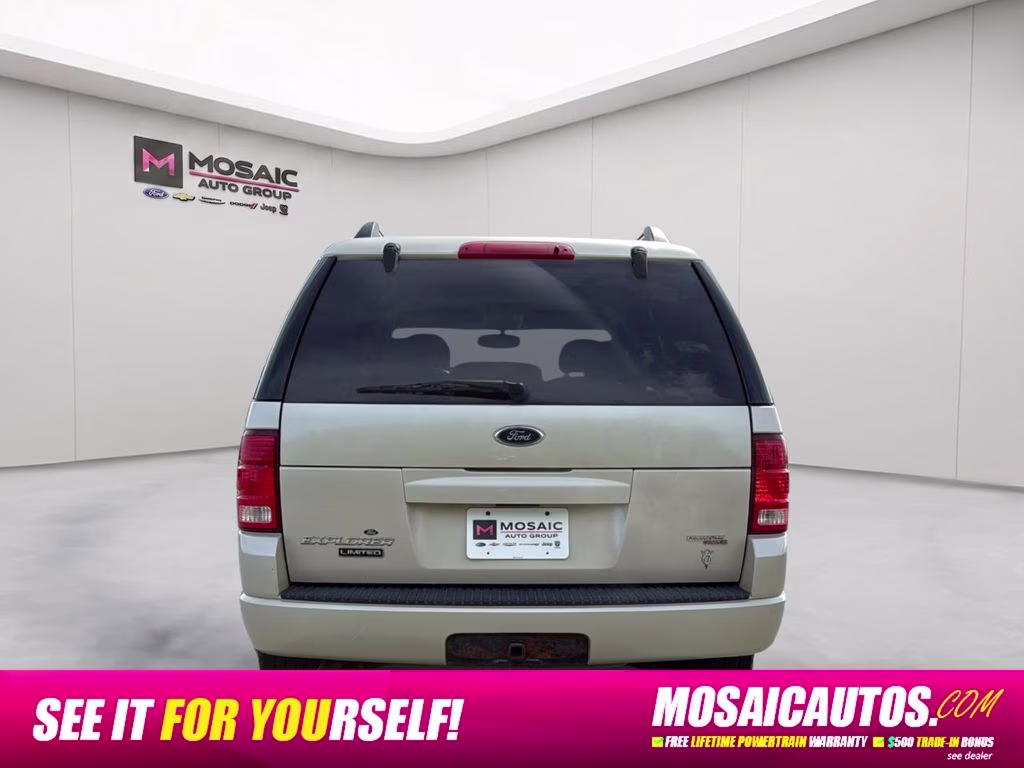 2005 Silver Ford Explorer Limited 4X4 SUV