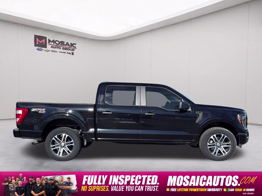 2023 Black Metallic Ford F-150 XL 4X4 Truck