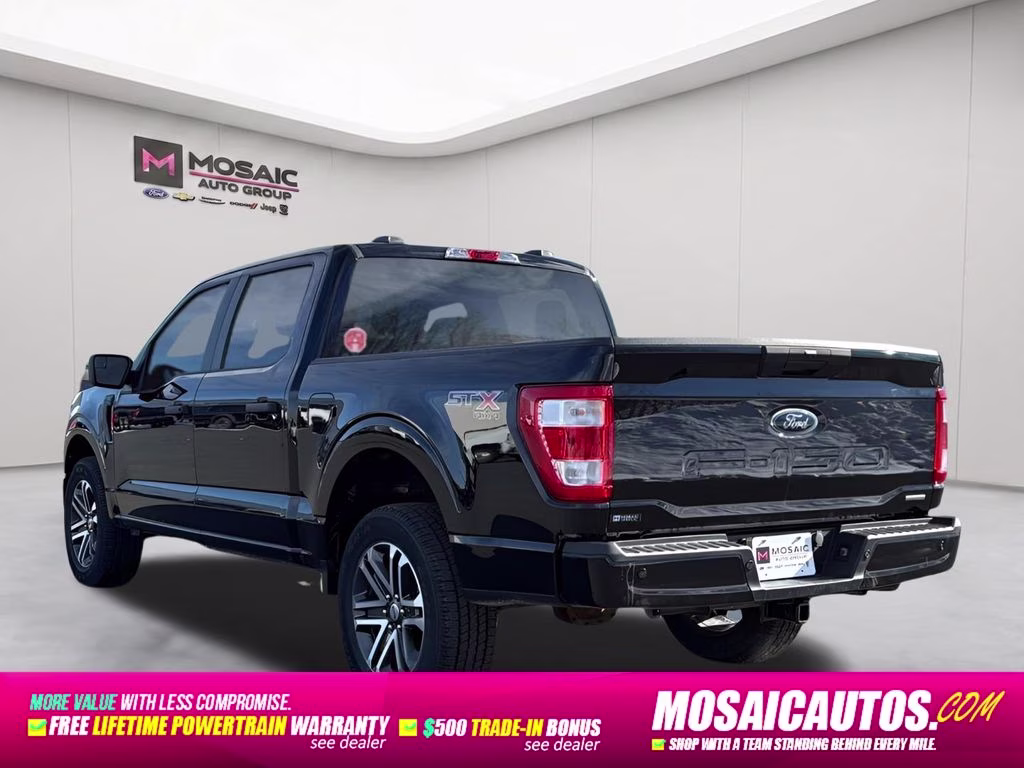 2023 Black Metallic Ford F-150 XL 4X4 Truck