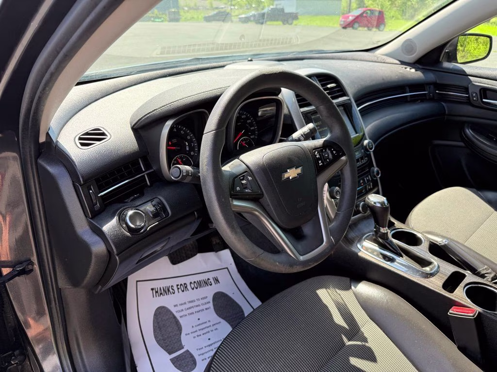 2015 Ashen Gray Metallic Chevrolet Malibu LT 1LT FWD Sedan