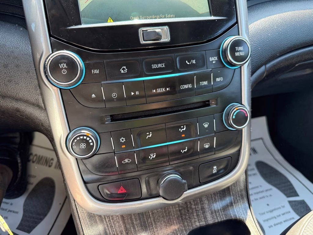 2015 Ashen Gray Metallic Chevrolet Malibu LT 1LT FWD Sedan