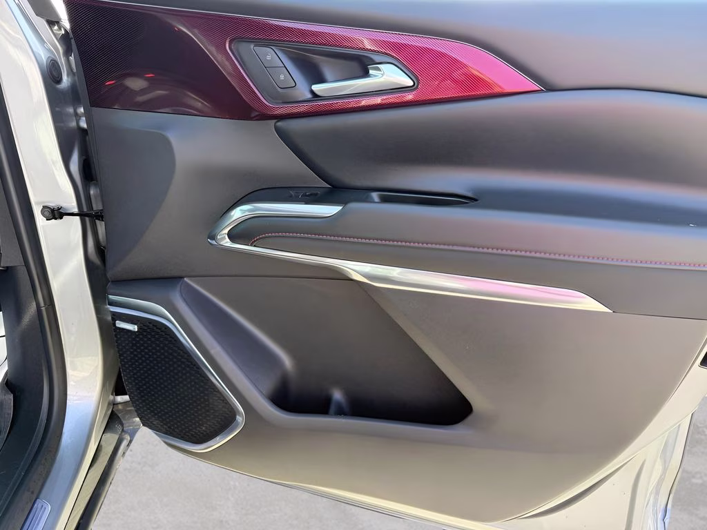 2025 Gray Chevrolet Traverse RS AWD SUV