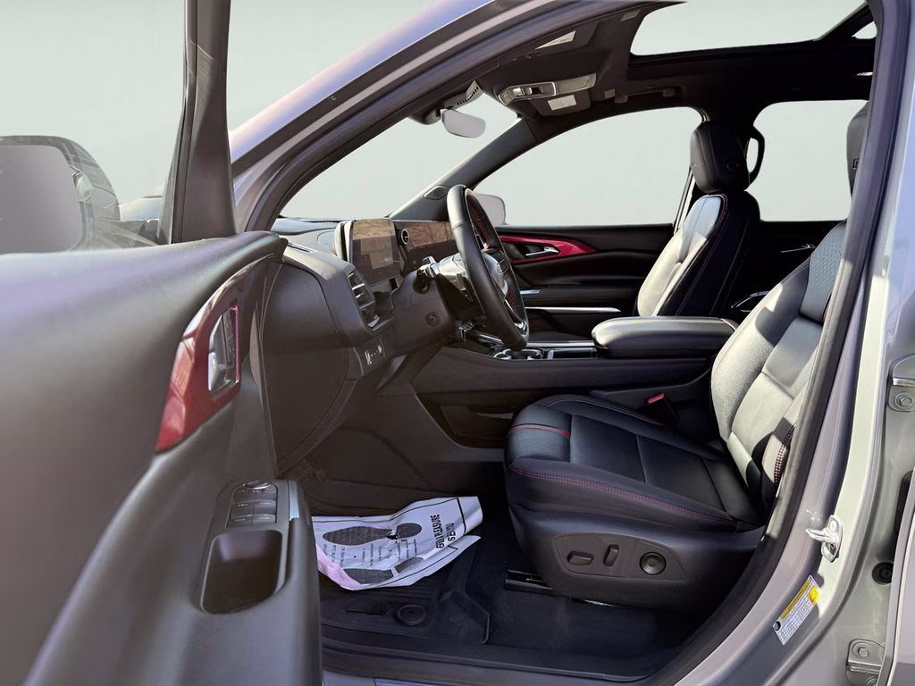 2025 Gray Chevrolet Traverse RS AWD SUV