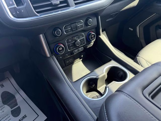 2024 White Chevrolet Suburban Z71 4X4 SUV