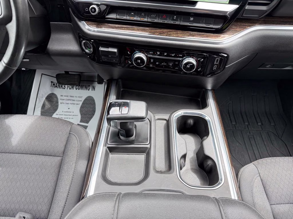 2025 White GMC Sierra 1500 Elevation 4X4 Truck