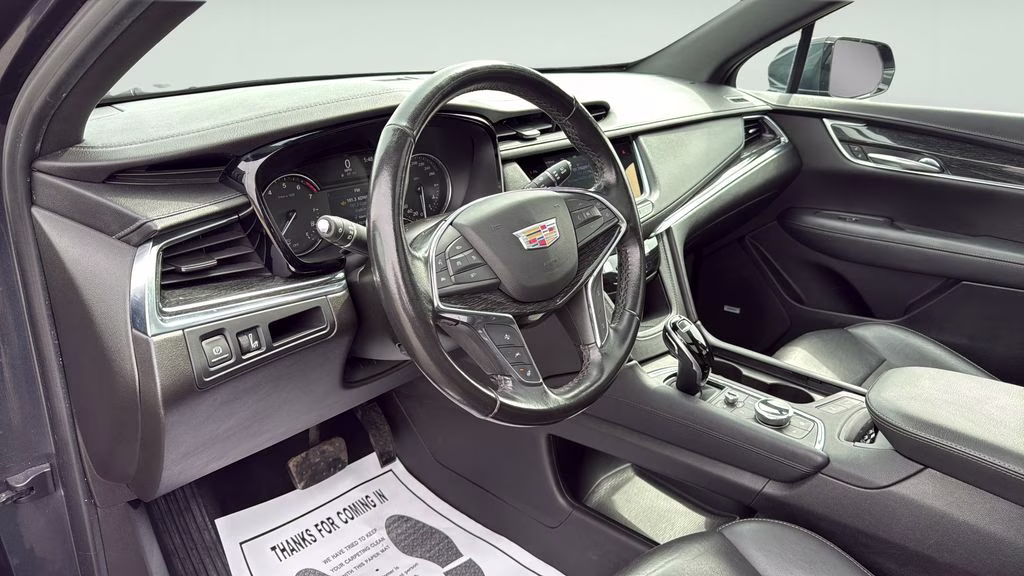 2021 Black Cadillac XT5 Premium Luxury AWD SUV