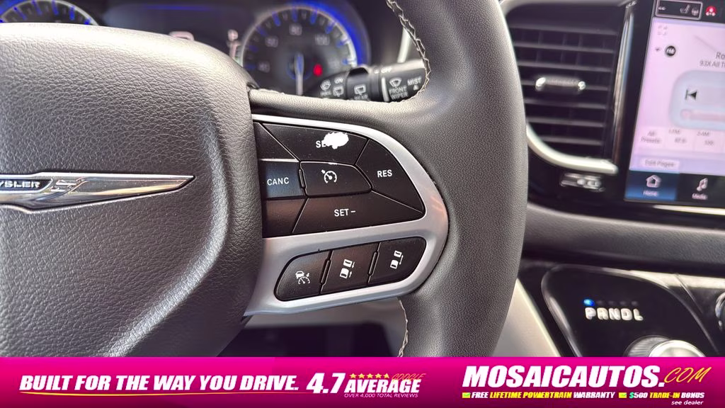 2023 Silver Mist Clearcoat Chrysler Pacifica Touring L FWD Van