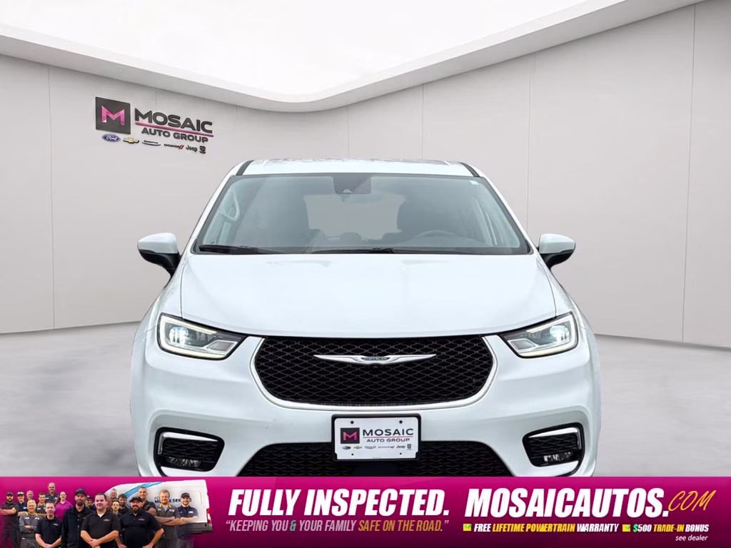 2023 Bright White Clearcoat Chrysler Pacifica Touring L FWD Van