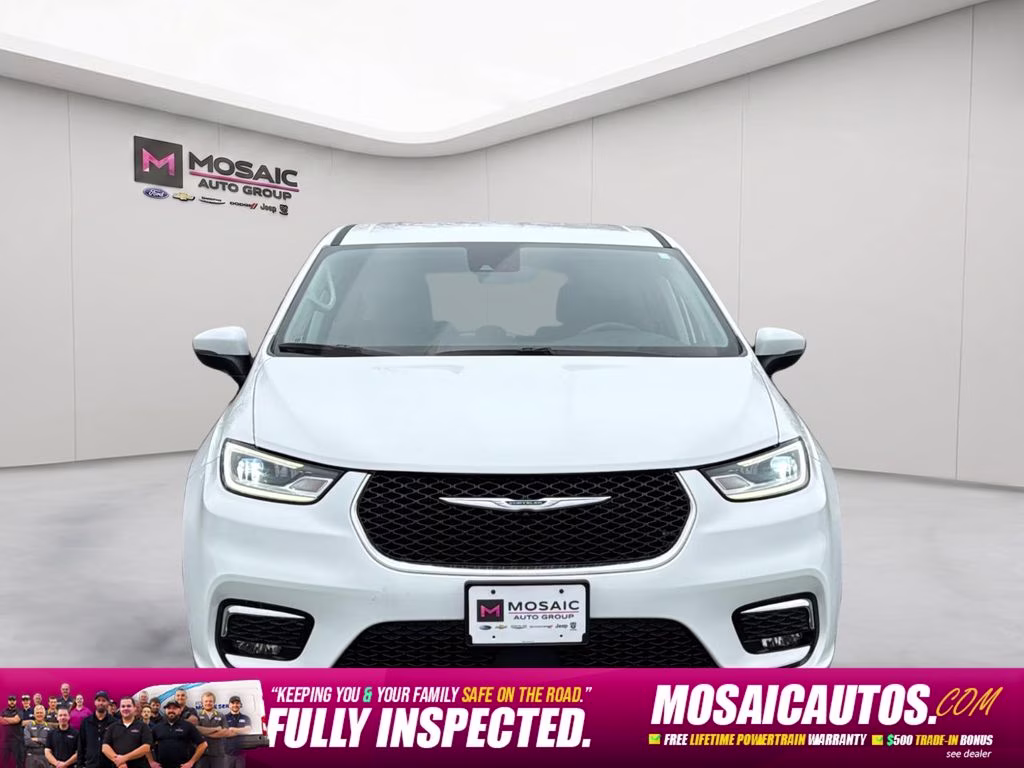 2023 Bright White Clearcoat Chrysler Pacifica Touring L FWD Van
