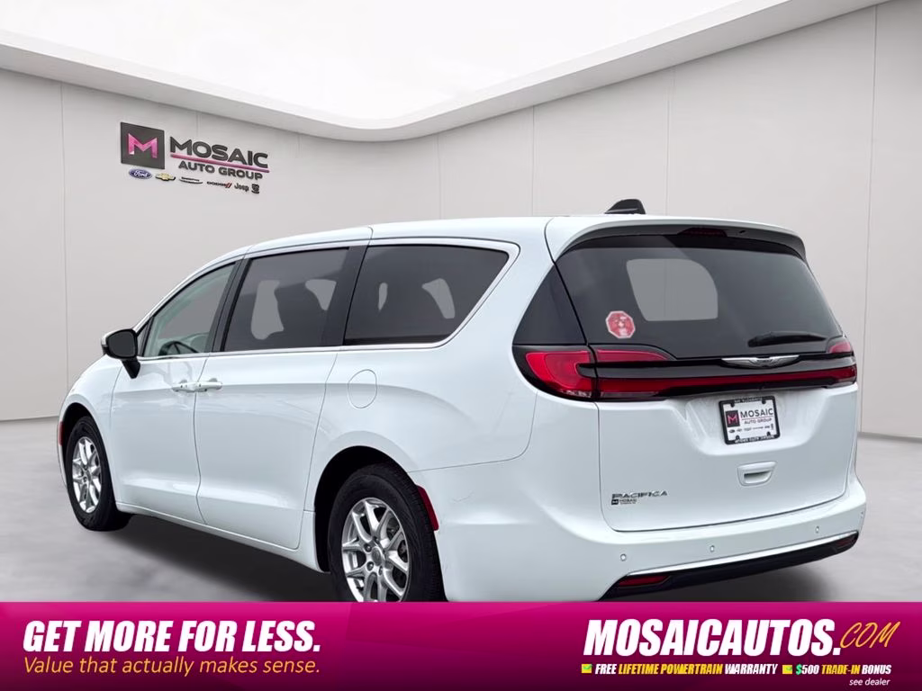 2023 Bright White Clearcoat Chrysler Pacifica Touring L FWD Van