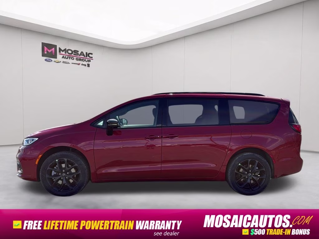 2026 Red Hot Pearlcoat Chrysler Pacifica Select AWD Van