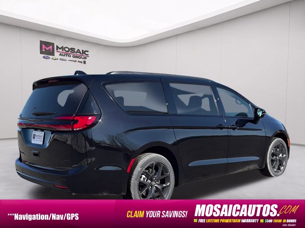 2026 Diamond Black Crystal Pearlcoat Chrysler Pacifica Select S Appearance Package AWD Van
