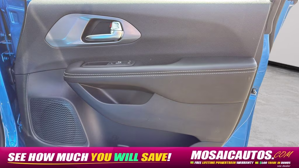 2026 Hydro Blue Pearlcoat Chrysler Pacifica Select AWD Van