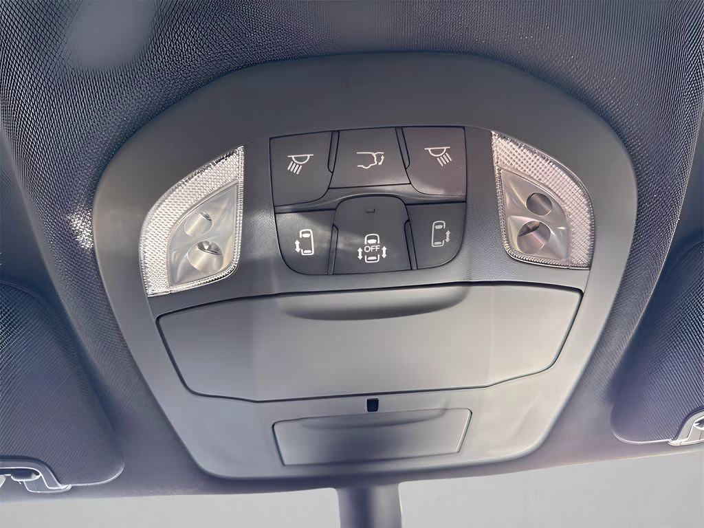 2026 Diamond Black Crystal Pearlcoat Chrysler Pacifica Select Uconnect Theater Family Group II AWD Van