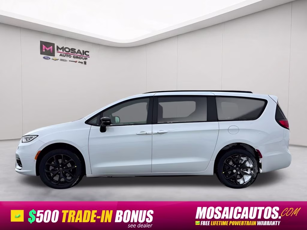 2026 Bright White Clearcoat Chrysler Pacifica Select AWD Van