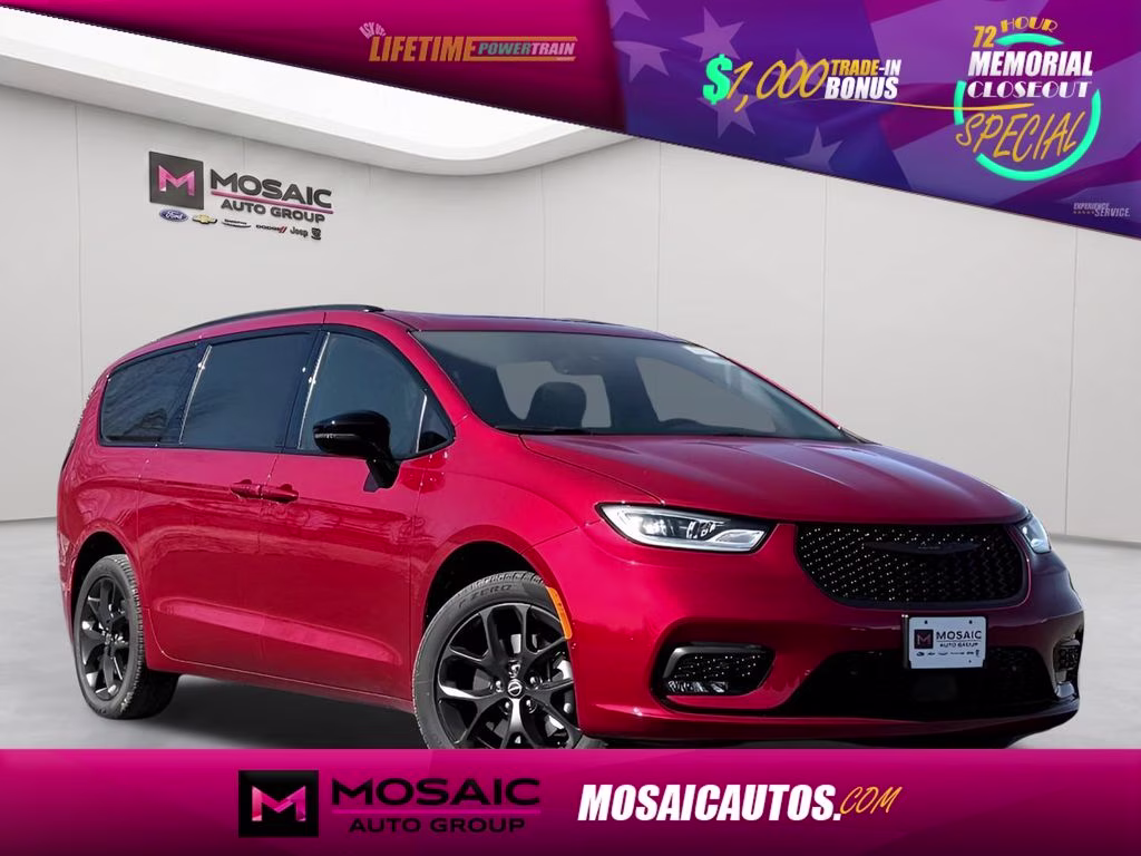 2026 Red Hot Pearlcoat Chrysler Pacifica Select AWD Van