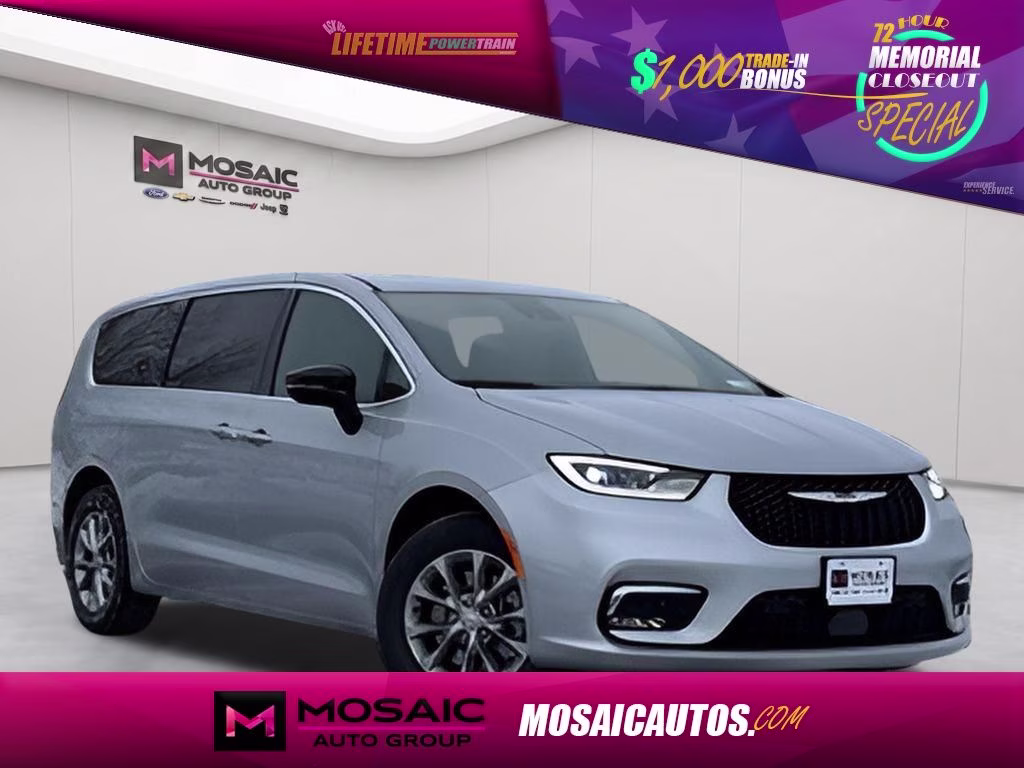 2026 Silver Mist Clearcoat Chrysler Pacifica Select Safety Sphere AWD Van