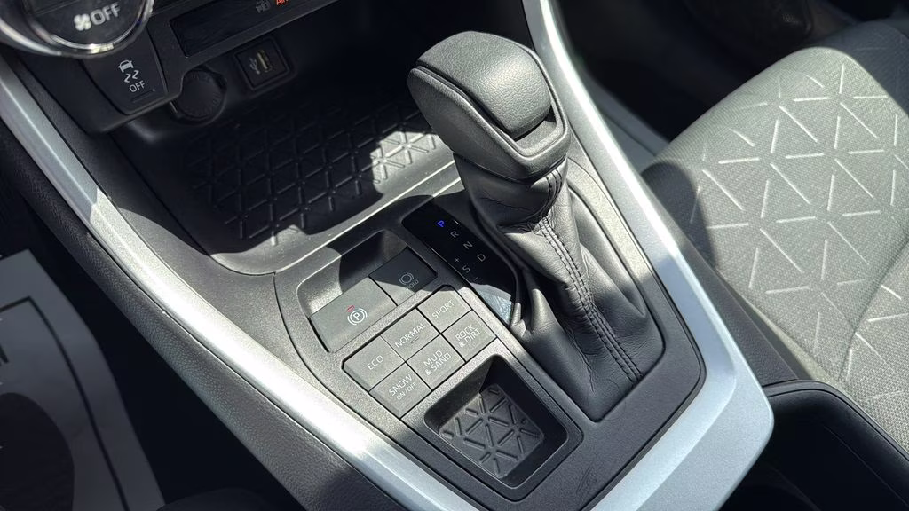 2025 Magnetic Gray Metallic Toyota RAV4 XLE AWD SUV