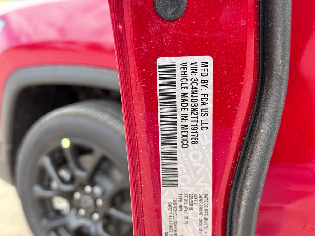 2026 Red Hot Pearlcoat Jeep Compass Latitude 4X4 SUV