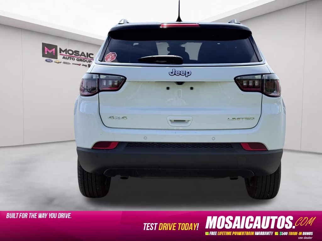 2025 Bright White Clearcoat Jeep Compass Limited 4X4 SUV