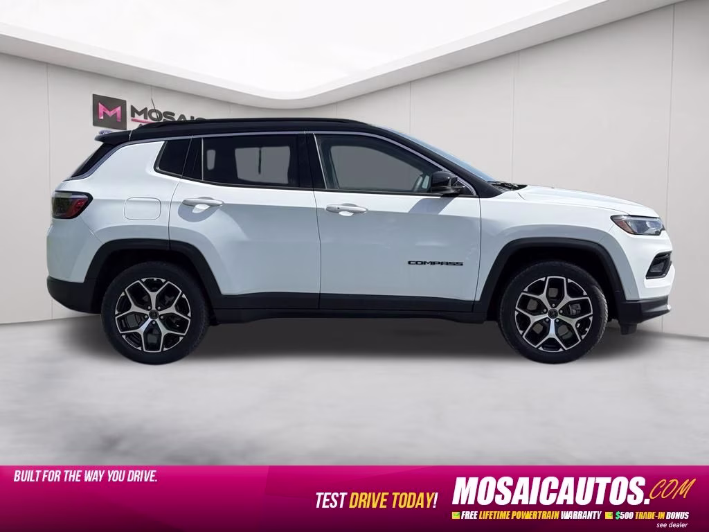 2025 Bright White Clearcoat Jeep Compass Limited 4X4 SUV