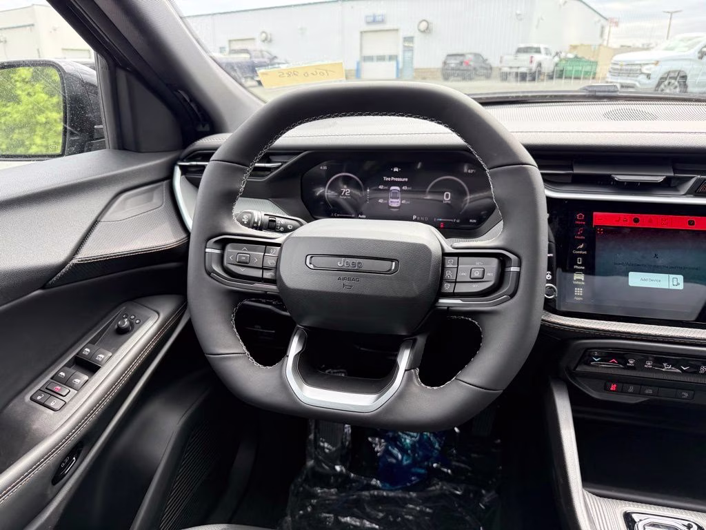 2026 Sting-Gray Clearcoat Jeep Cherokee Limited 4X4 SUV