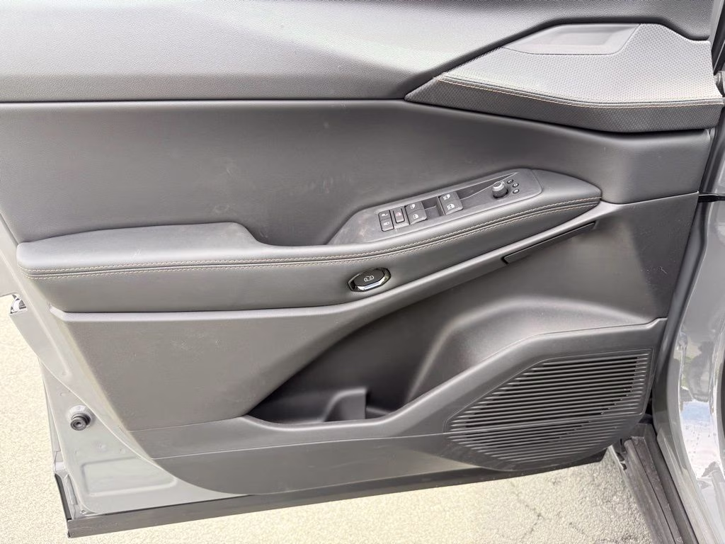 2026 Sting-Gray Clearcoat Jeep Cherokee Limited 4X4 SUV