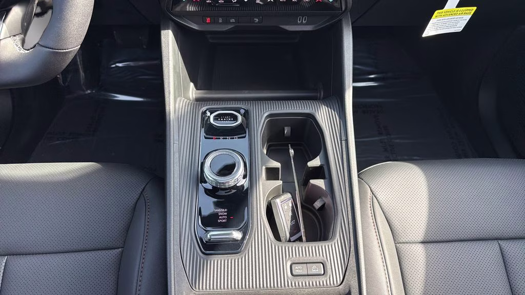 2026 Diamond Black Crystal Pearlcoat Jeep Cherokee Limited 4X4 SUV