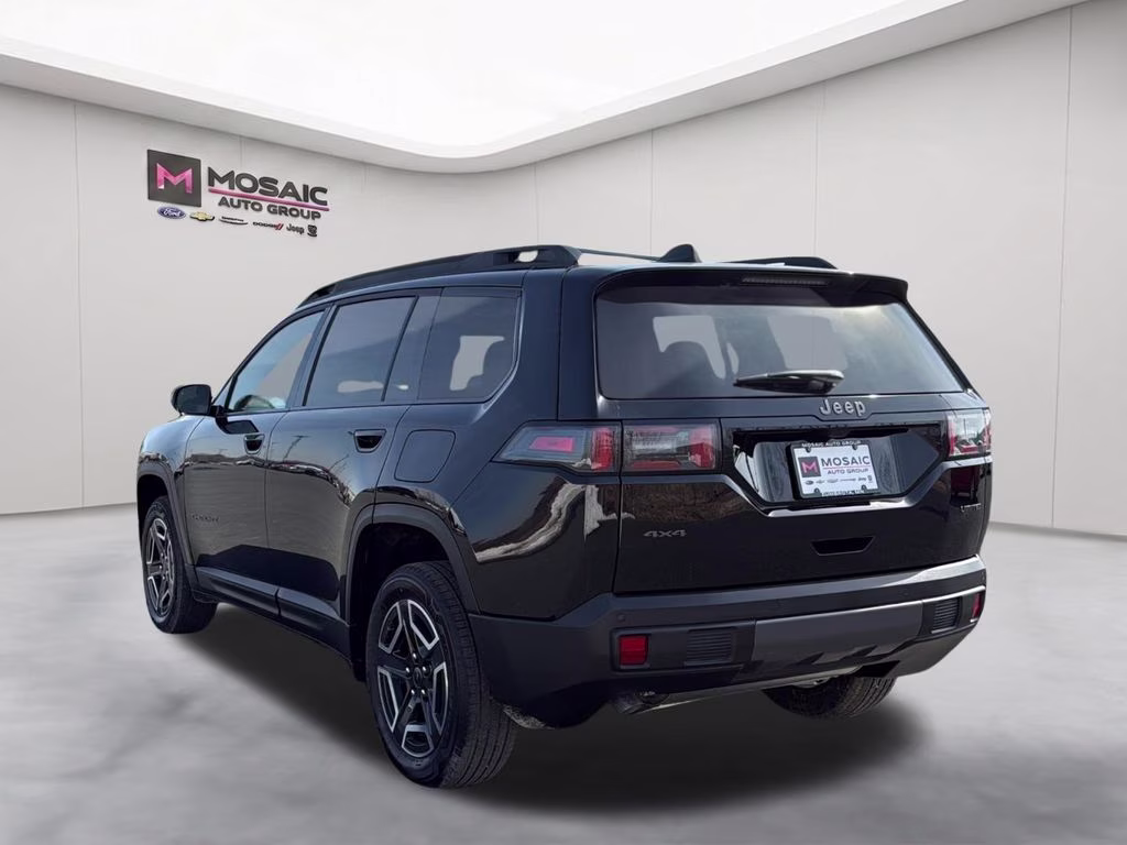 2026 Diamond Black Crystal Pearlcoat Jeep Cherokee Limited 4X4 SUV