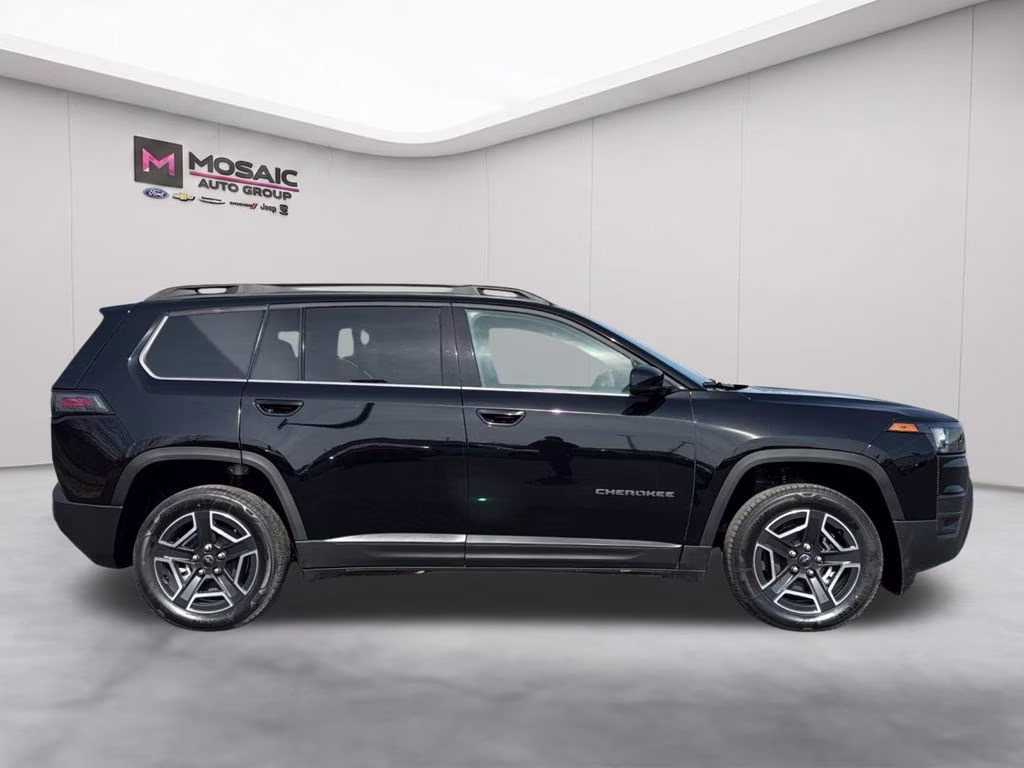 2026 Diamond Black Crystal Pearlcoat Jeep Cherokee Limited 4X4 SUV