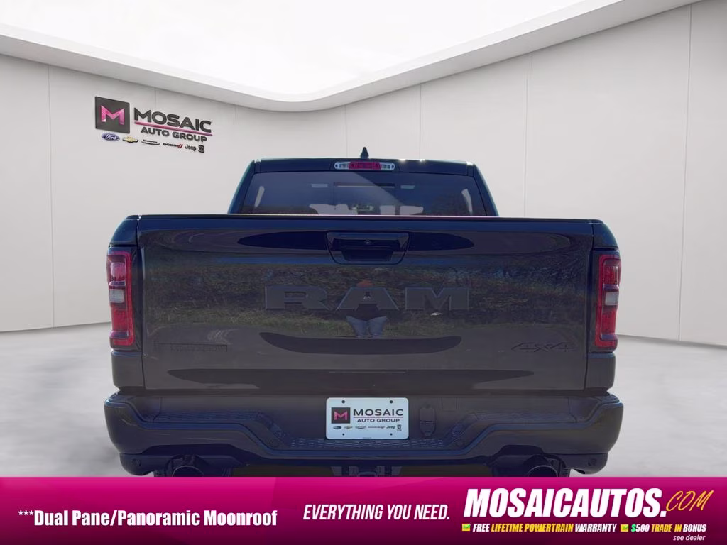 2026 Diamond Black Crystal Pearlcoat Ram 1500 Big Horn/Lone Star 4X4 Truck